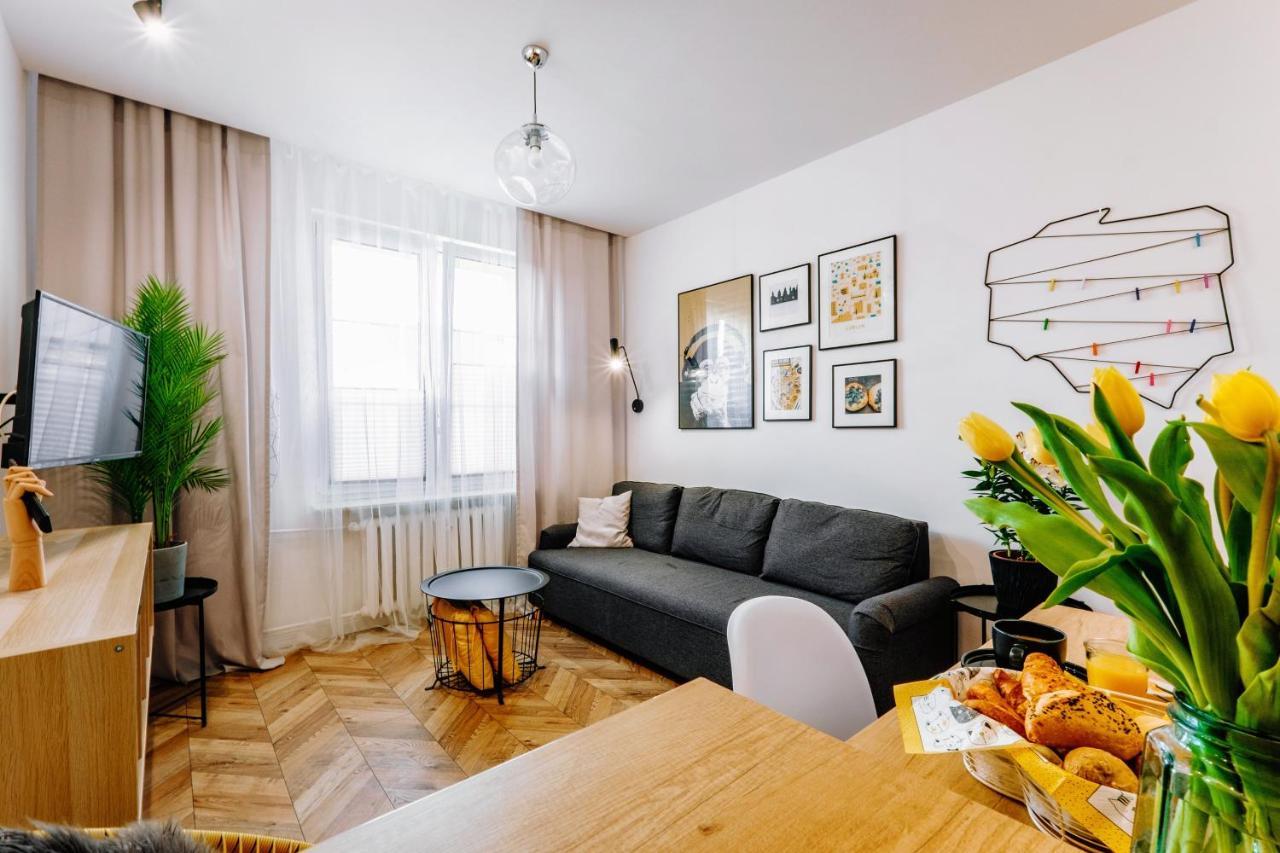 Kozacki Kwadrat Apartment ลูบลิน ภายนอก รูปภาพ